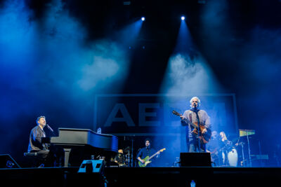 Acda En De Munnik @ Paaspop 2026, picture 5, photographed by Peter Smet - FrontView Magazine