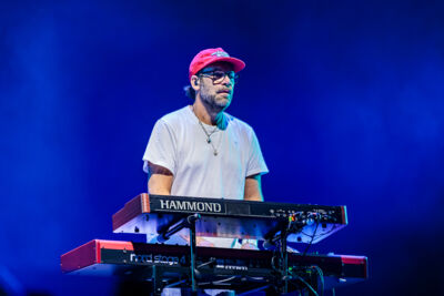 Acda En De Munnik @ Paaspop 2026, picture 11, photographed by Peter Smet - FrontView Magazine