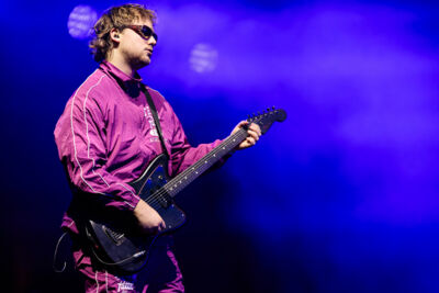 Antoon @ Paaspop 2026, picture 2, photographed by Peter Smet - FrontView Magazine
