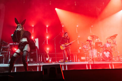 Merol @ Paaspop 2026, picture 5, photographed by Peter Smet - FrontView Magazine