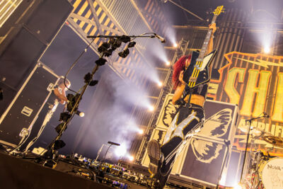 Nova Twins @ Paaspop 2026, picture 10, photographed by Peter Smet - FrontView Magazine