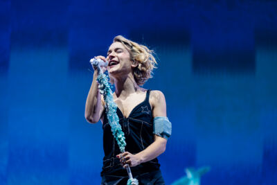 Pommelien Thijs @ Paaspop 2026, picture 3, photographed by Peter Smet - FrontView Magazine