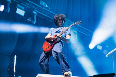 Pommelien Thijs @ Paaspop 2026, picture 19, photographed by Peter Smet - FrontView Magazine