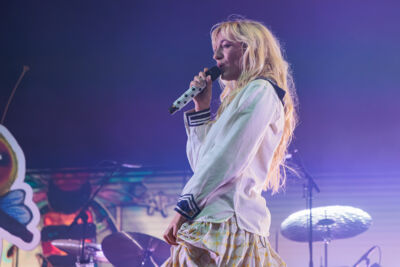 S10 @ Paaspop 2026, picture 7, photographed by Peter Smet - FrontView Magazine