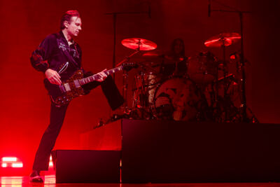 Franz Ferdinand @ 013, picture 4, photographed by Dorien Goetschalckx - FrontView Magazine