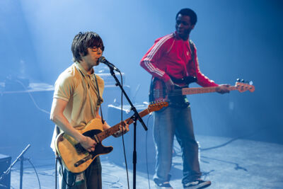 Garage Flower @ AB, picture 1, photographed by David Johnson - FrontView Magazine