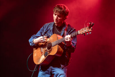 Murdo Mitchell @ Trix, foto 1, foto's door Anoek Houben - FrontView Magazine