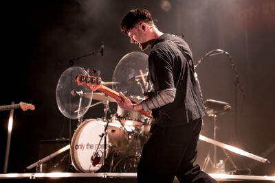 Only The Poets @ Trix, picture 8, photographed by Anoek Houben - FrontView Magazine