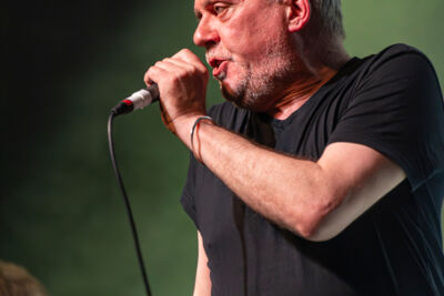 The Undertones @ Trix, picture 16, photographed by Bart Janssens - FrontView Magazine