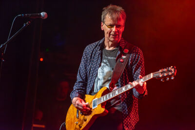 The Undertones @ Trix, picture 23, photographed by Bart Janssens - FrontView Magazine