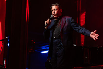 Jools Holland and His Rhythm & Blues Orchestra @ De Roma, picture 5, photographed by Marc Verdonck - FrontView Magazine