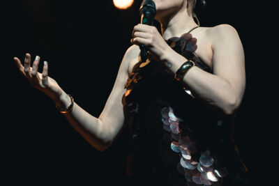 Jessie J @ La Madeleine, picture 3, photographed by Jelle Meersschaut - FrontView Magazine