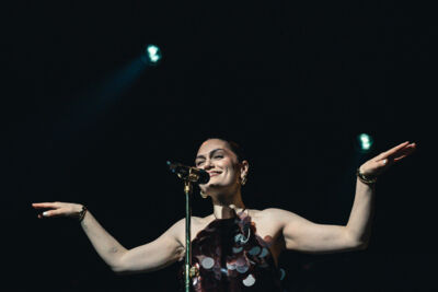 Jessie J @ La Madeleine, picture 4, photographed by Jelle Meersschaut - FrontView Magazine