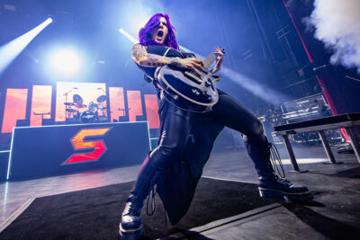 Skillet @ Ancienne Belgique, foto 5, foto's door Dorien Goetschalckx - FrontView Magazine
