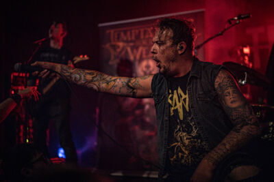 Temptations for the weak @ kavka zappa, picture 1, photographed by Peter Casie - FrontView Magazine