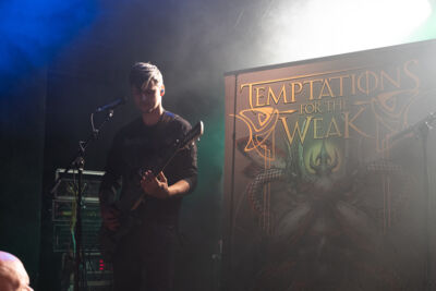 Temptations for the weak @ kavka zappa, picture 21, photographed by Peter Casie - FrontView Magazine