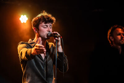 Oproer @ Trix, picture 7, photographed by David Johnson - FrontView Magazine