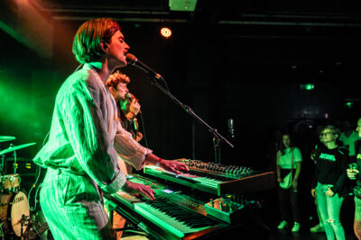 Oproer @ Trix, picture 10, photographed by David Johnson - FrontView Magazine
