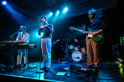 Oproer @ Trix, picture 16, photographed by David Johnson - FrontView Magazine