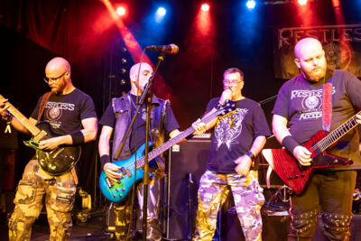 Restless @ Hell on Air, foto 1, foto's door Edwin Houdevelt - FrontView Magazine