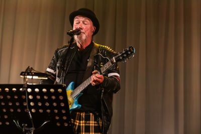 Fischer-Z 50 jaar jubileumconcert @ De Roma, picture 5, photographed by Marc Verdonck - FrontView Magazine