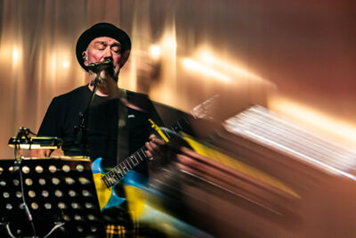 Fischer-Z 50 jaar jubileumconcert @ De Roma, picture 7, photographed by Marc Verdonck - FrontView Magazine