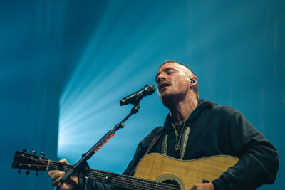 Dermot Kennedy @ Vorst Nationaal, picture 8, photographed by Jelle Meersschaut - FrontView Magazine