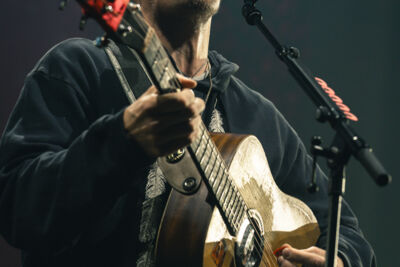 Dermot Kennedy @ Vorst Nationaal, picture 5, photographed by Jelle Meersschaut - FrontView Magazine