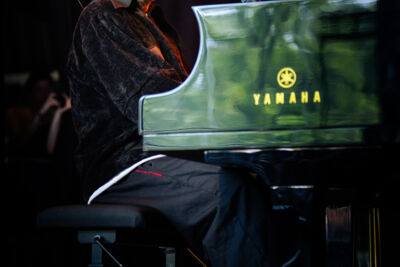 Nduduzo Makhathini @ Jazz Middelheim, foto 2, foto's door Livia Vaduva - FrontView Magazine