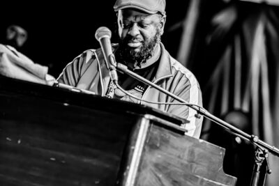 Delvon Lamarr Organ Trio @ Blues Peer, foto 4, foto's door Leen Verlinden - FrontView Magazine
