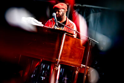 Delvon Lamarr Organ Trio @ Blues Peer, foto 14, foto's door Leen Verlinden - FrontView Magazine