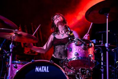 SNAYX @ Kavka Zappa, picture 2, photographed by Anoek Houben - FrontView Magazine