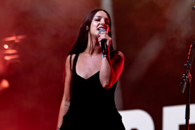The Beaches @ Pinkpop, picture 6, photographed by Anoek Houben - FrontView Magazine