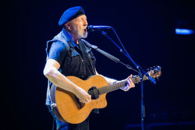 Richard Thompson in concert @ De Roma, picture 1, photographed by Paul Jongeneelen - FrontView Magazine