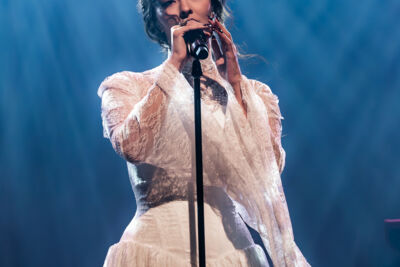 Faouzia @ Botanique, foto 3, foto's door Kaat Steukers - FrontView Magazine