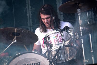 Wet Leg @ Pinkpop, picture 13, photographed by Anoek Houben - FrontView Magazine
