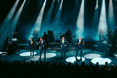 The Four Tops @ Stadsschouwburg Antwerpen, picture 2, photographed by Björn Franck - FrontView Magazine