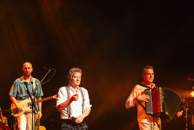 Bart Peeters & De Ideale Mannen @ De Roma, picture 14, photographed by Raf Van Daele - FrontView Magazine
