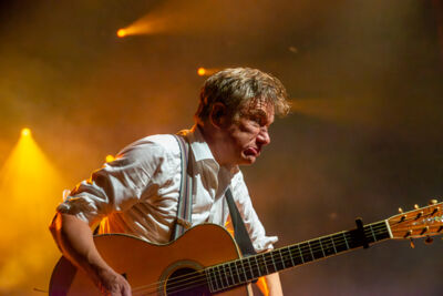 Bart Peeters & De Ideale Mannen @ De Roma, picture 17, photographed by Raf Van Daele - FrontView Magazine