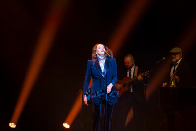 Luz Casal @ De Roma, picture 1, photographed by dirk janssens - FrontView Magazine