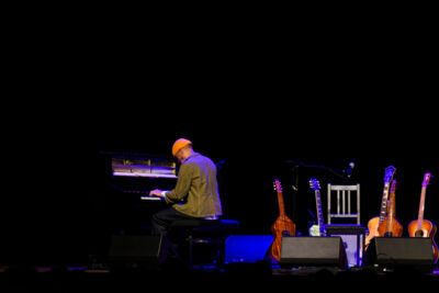 Ben Harper @ De Roma, picture 3, photographed by Bart Janssens - FrontView Magazine