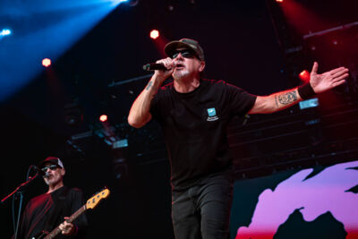 Pennywise @ Jera On Air, picture 10, photographed by Anoek Houben - FrontView Magazine