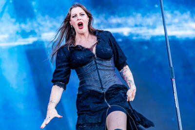Floor Jansen @ Bospop 2026, picture 4, photographed by Dorien Goetschalckx - FrontView Magazine