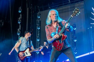 The Scabs @ Rock Zottegem 2026, picture 2, photographed by Edwin Houdevelt - FrontView Magazine