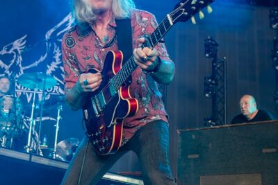 The Scabs @ Rock Zottegem 2026, picture 7, photographed by Edwin Houdevelt - FrontView Magazine