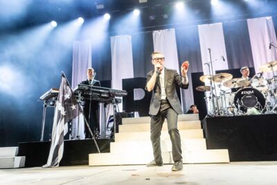 Les Truttes @ Rock Zottegem 2026, picture 7, photographed by Edwin Houdevelt - FrontView Magazine