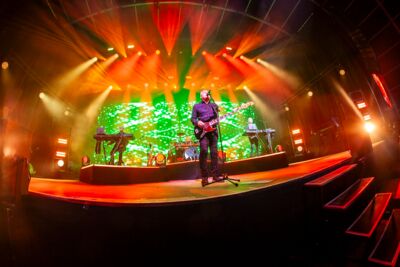 Orchestral Manoeuvres in the Dark @ Rock Zottegem, picture 16, photographed by Edwin Houdevelt - FrontView Magazine