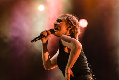 Hooverphonic @ Beleuvenissen, picture 24, photographed by Jürgen Bruynooghe - FrontView Magazine