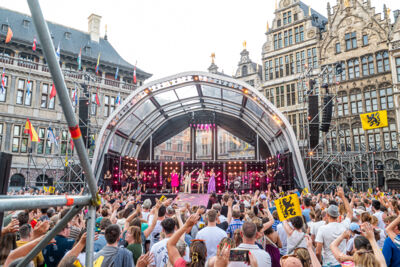 Vlaanderen Feest @ Grote Markt Antwerpen, foto 58, foto's door Dimitri Vanlommel - FrontView Magazine