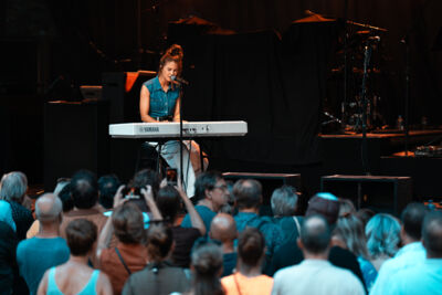 Emmy d'Arc @ OLT Rivierenhof, picture 6, photographed by Björn Franck - FrontView Magazine